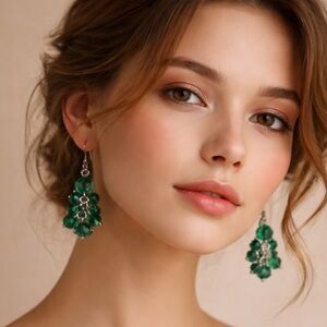 Emerald Green Faceted Silver Tone Dangle Crystal Cluster Drop Earrings